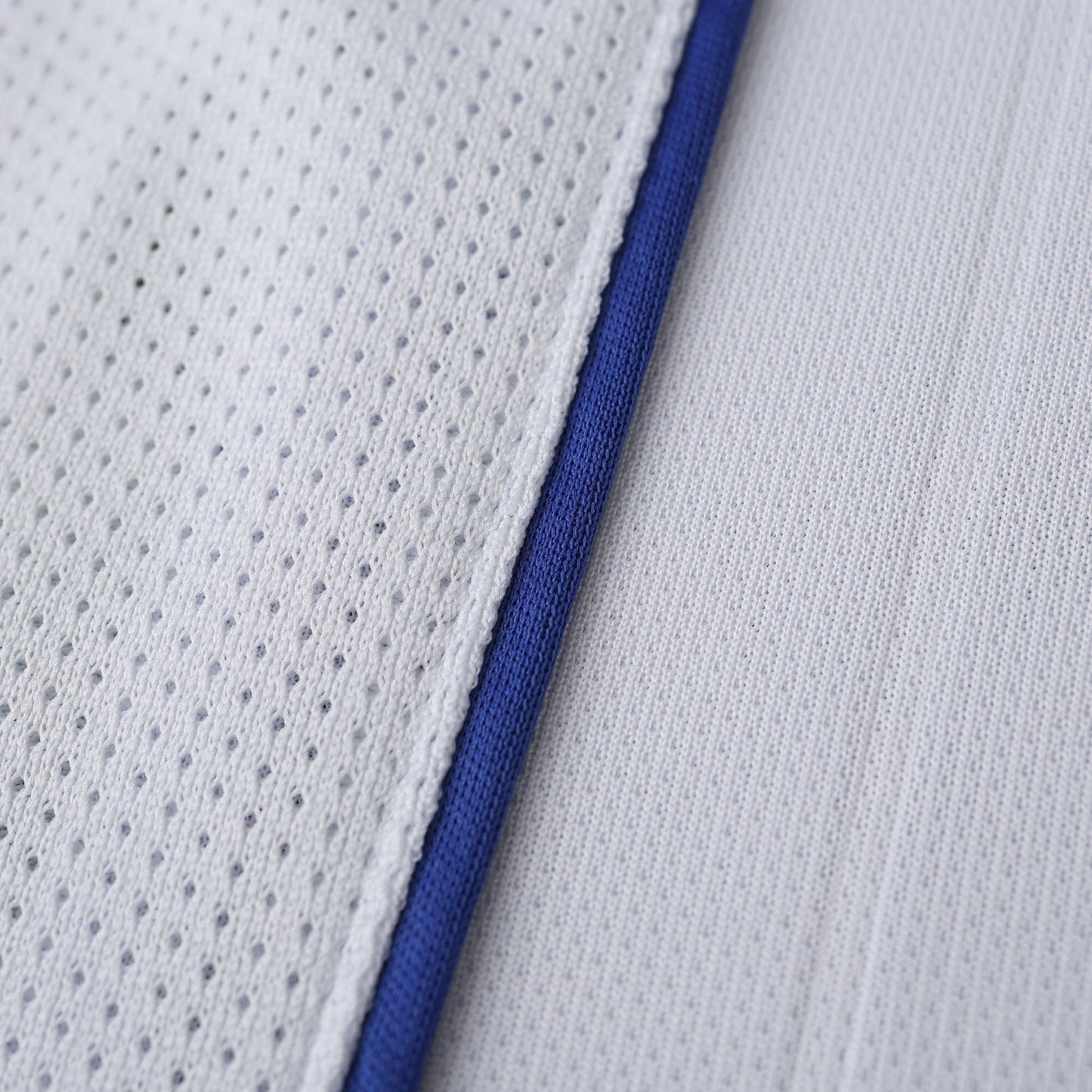 Retro Away 2004/05 Shirt