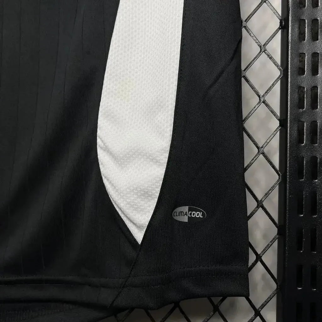 Retro Away 2006/07 Shirt