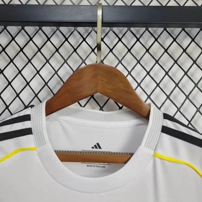 Home 25/26 Kids Shirt Kit