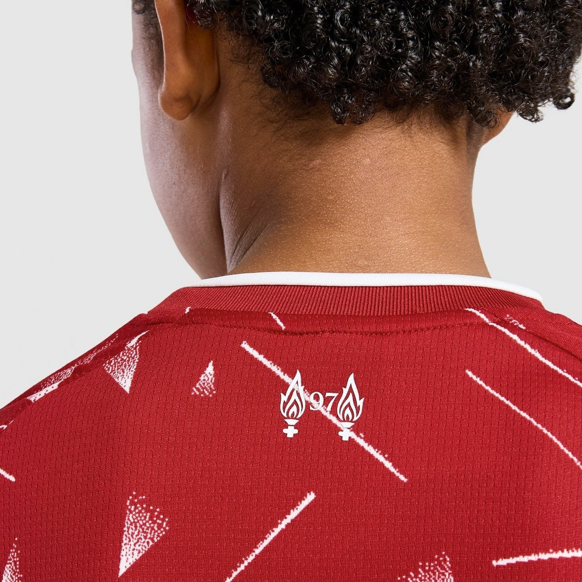 Home 26/27 Kids Shirt Kit