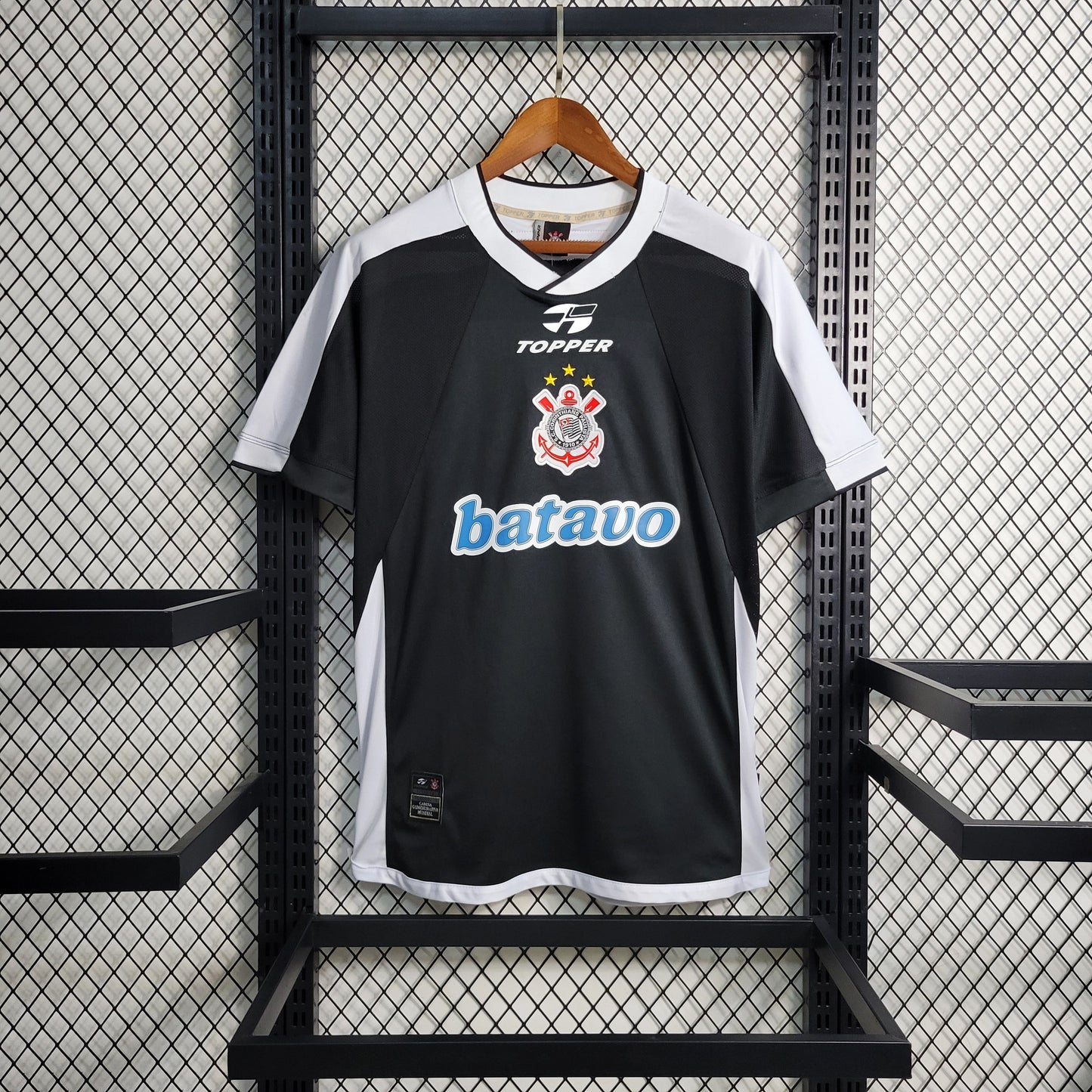 Retro Away 2000 Men’s Shirt