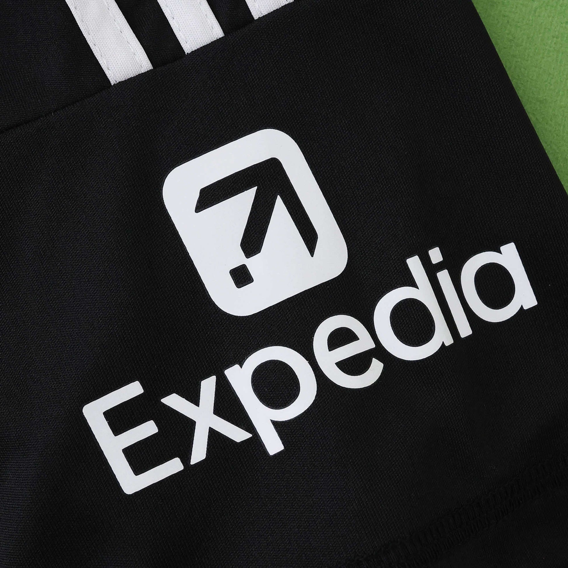 4 25/26 Goalkeeper Shirt