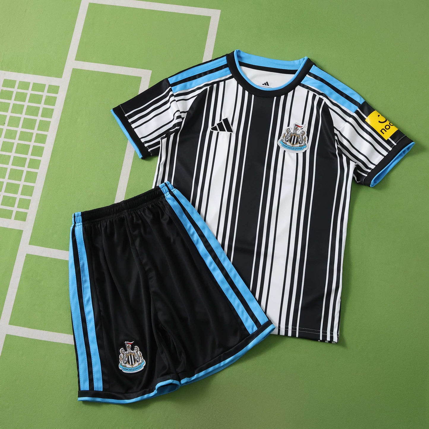 Newcastle United Home 26/27 Kids Shirt Kit
