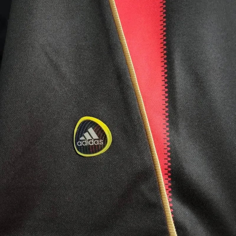 Retro Home 2010/11 Shirt