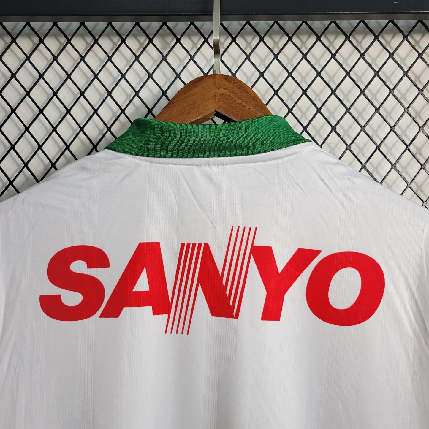 Retro 1997 Men’s Shirt