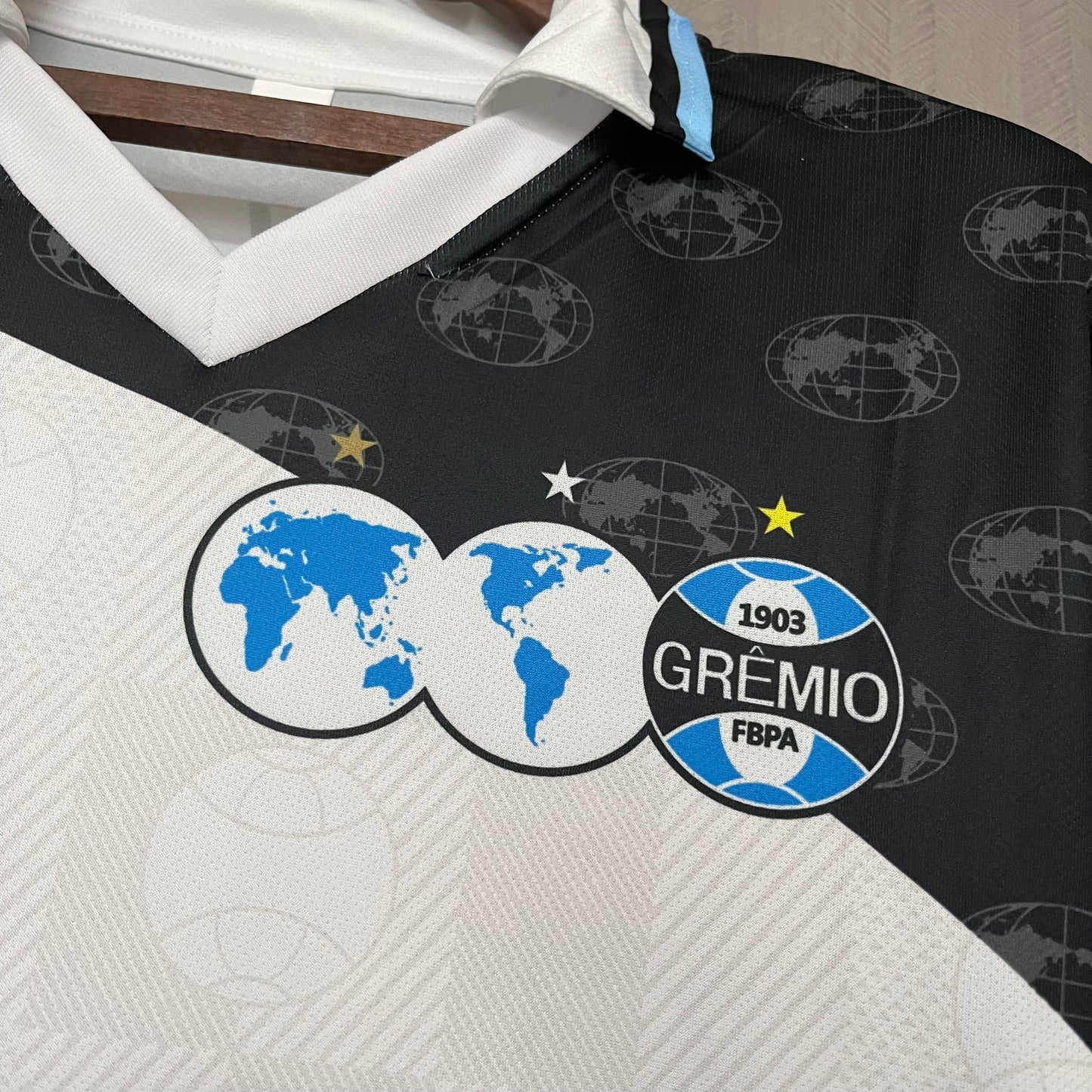 Retro 1996 Men’s Shirt