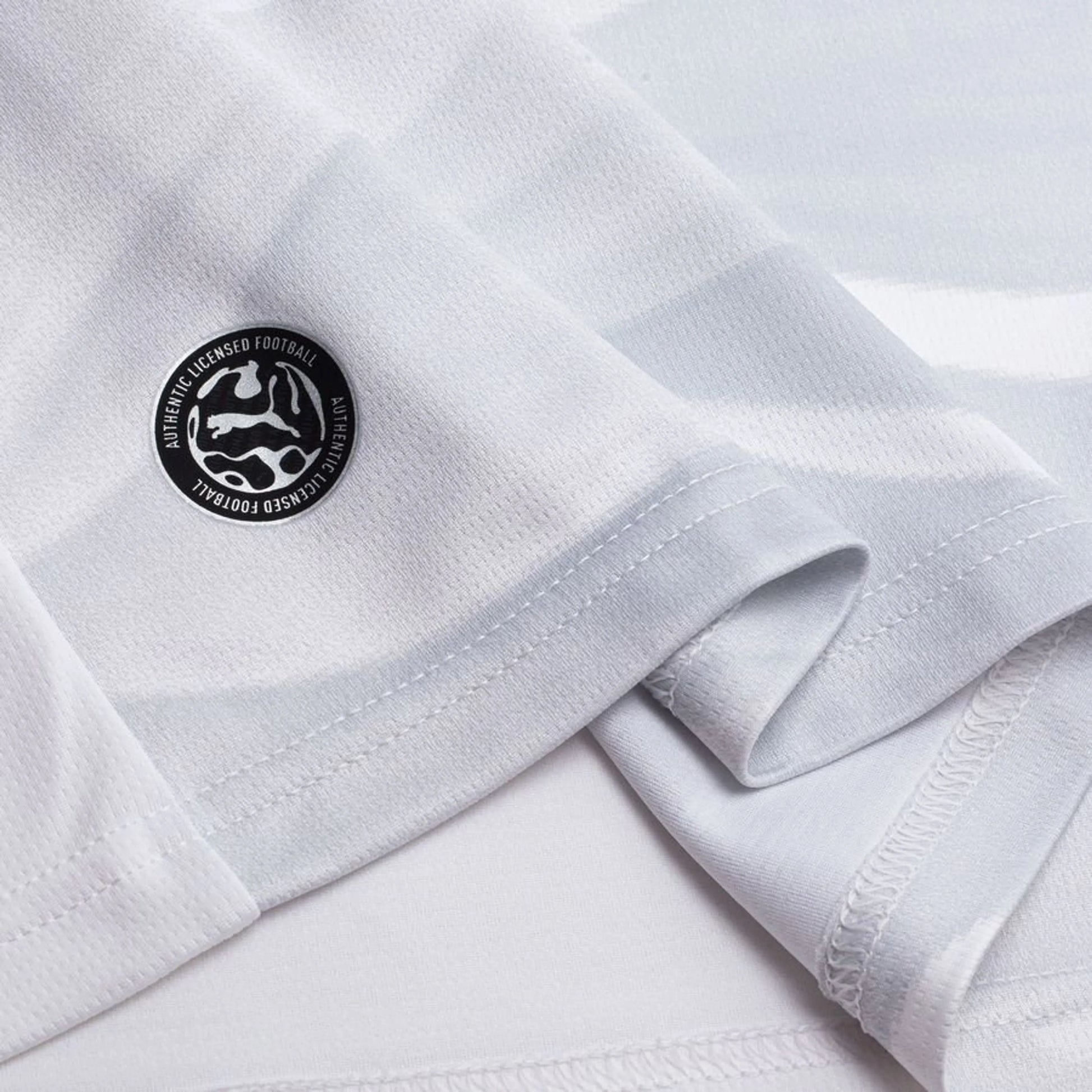 Away 26/27 Kids Shirt Kit