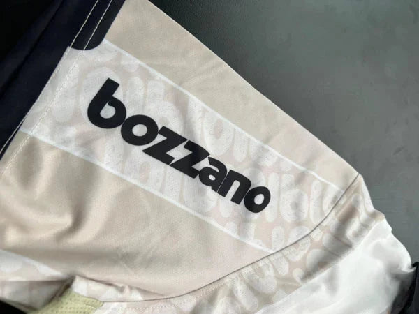 Retro 2010 Men’s Shirt