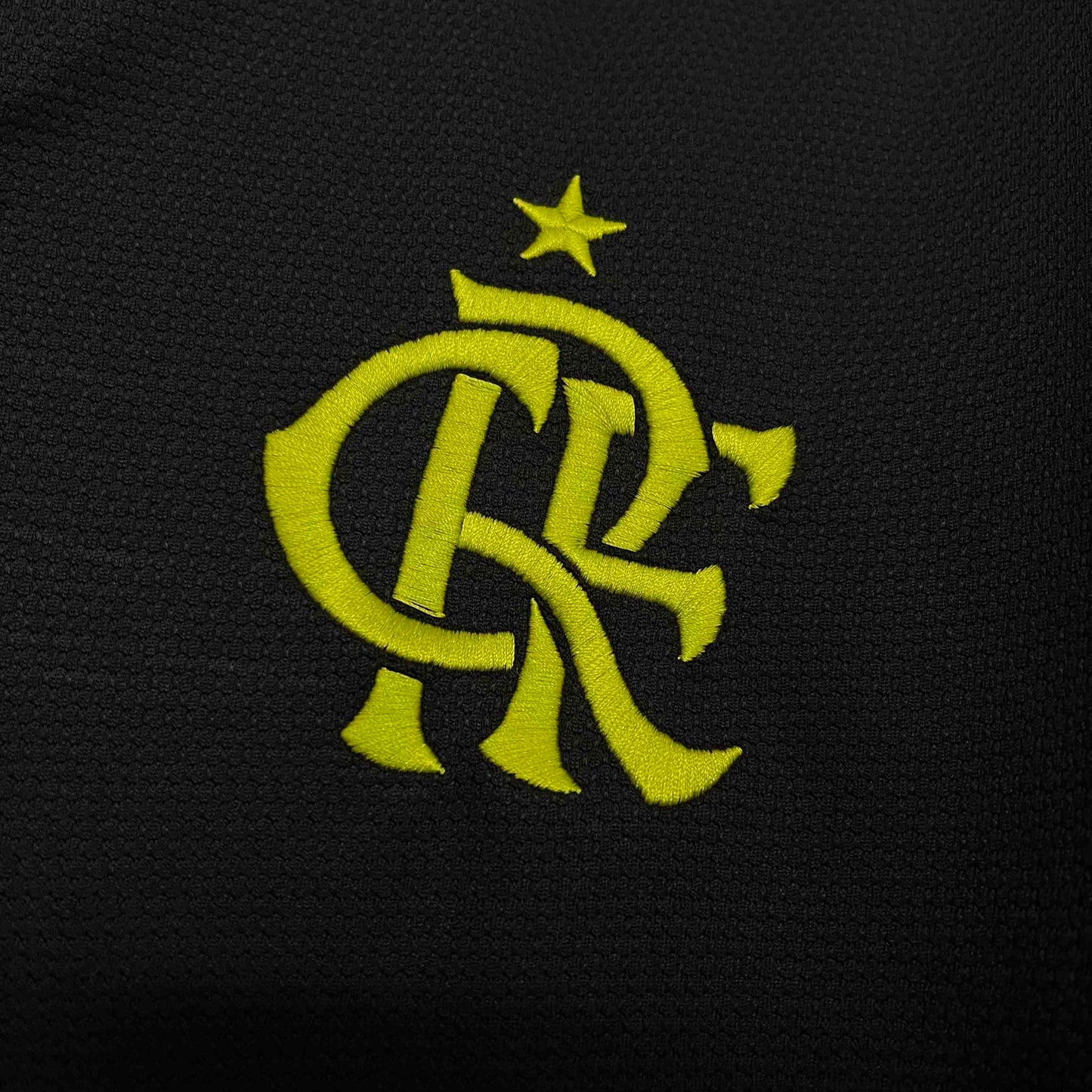 Retro 2019 Men’s Shirt