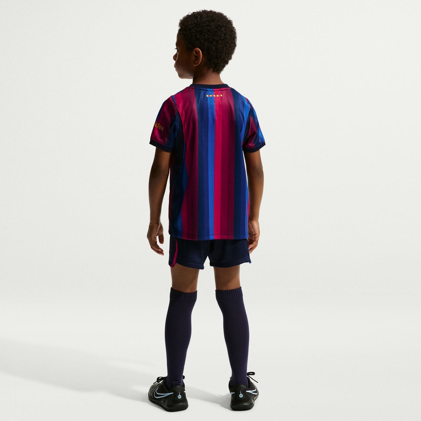 Home 26/27 Kids Shirt Kit