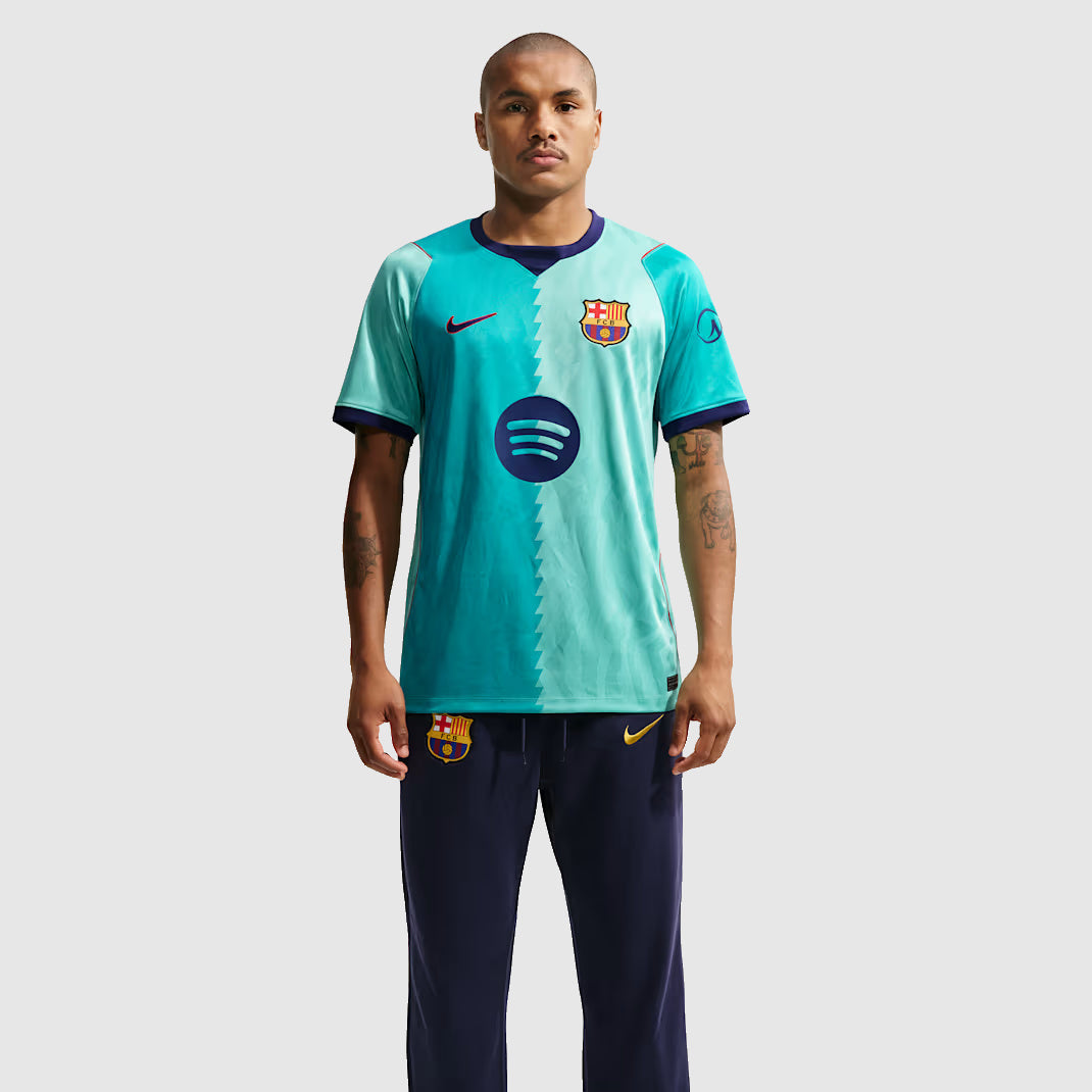 Third 26/27 Men’s Shirt