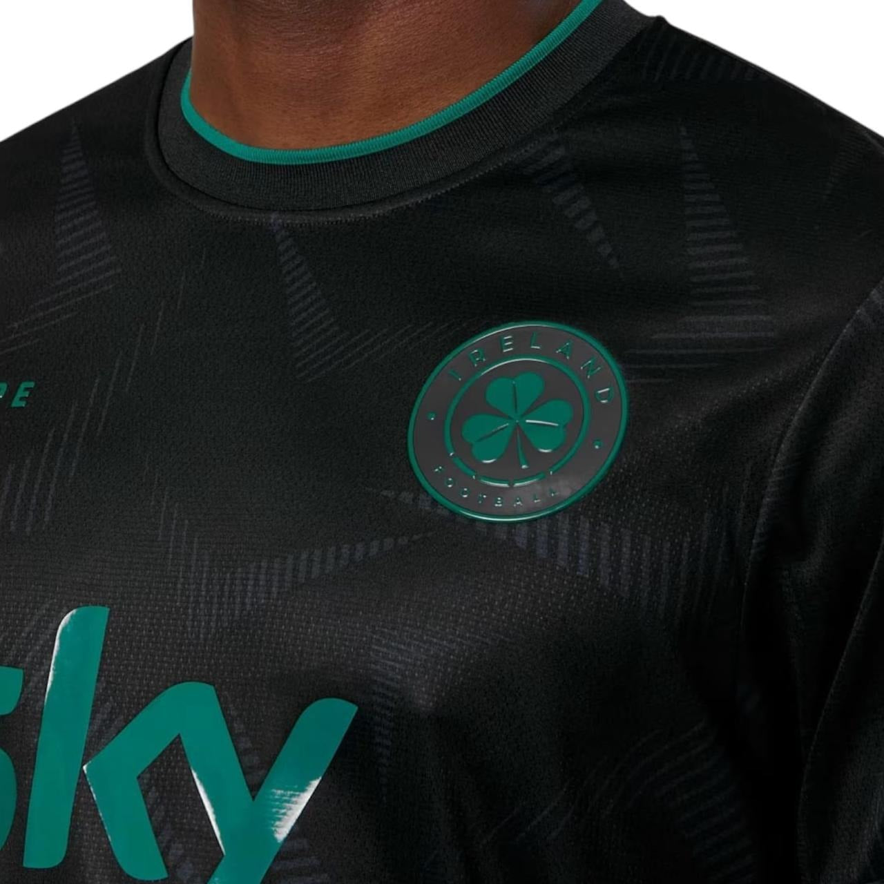 Third 26/27 Men’s Shirt